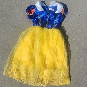Snow White Costume Sz. 110 Sz. 4T